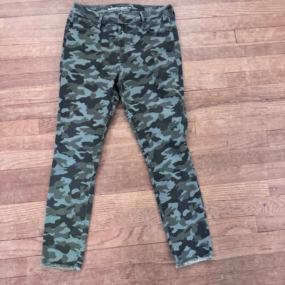 Old Navy Mid-Rise Rockstar skinny camo camouflage pants size 10
b74